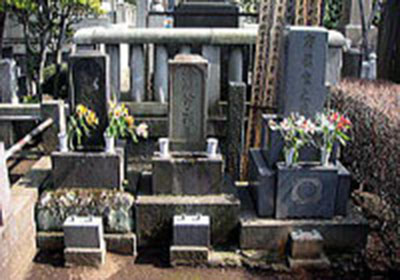 清河八郎の墓